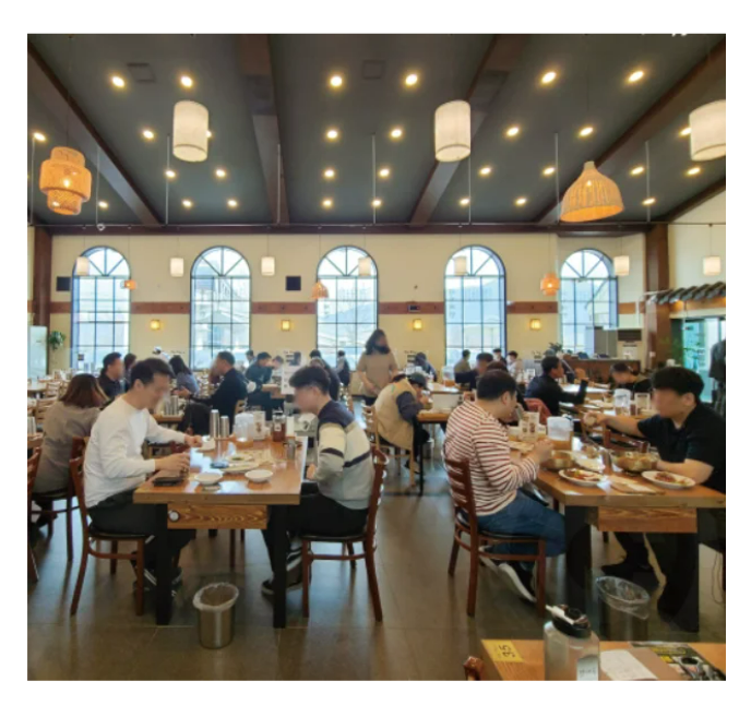 방태막국수 손님 현황